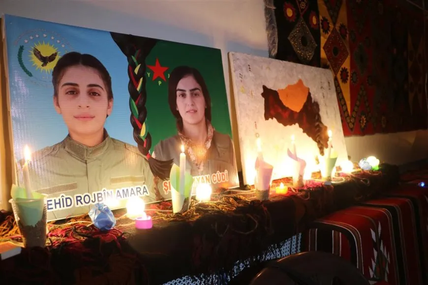 Kongra Star serdana bendên ewlehiyê kir û mûm ji bo şehîdan vêxistin