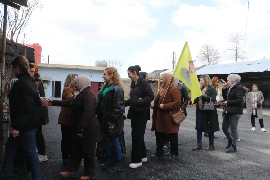 Çalakiyên 8'ê Adarê li bajarên Rojava dewam dikin
