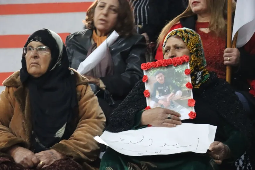 Li Qamişloyê çalakiya jinan ji bo serbestberdana dîlgirtiyan dest pê kir