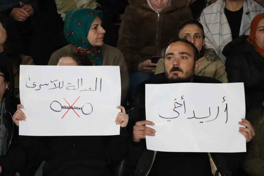 Ji çalakiya li Qamişloyê peyama "Heta berdana dîlgirtiyan têkoşîn'' hate dayîn