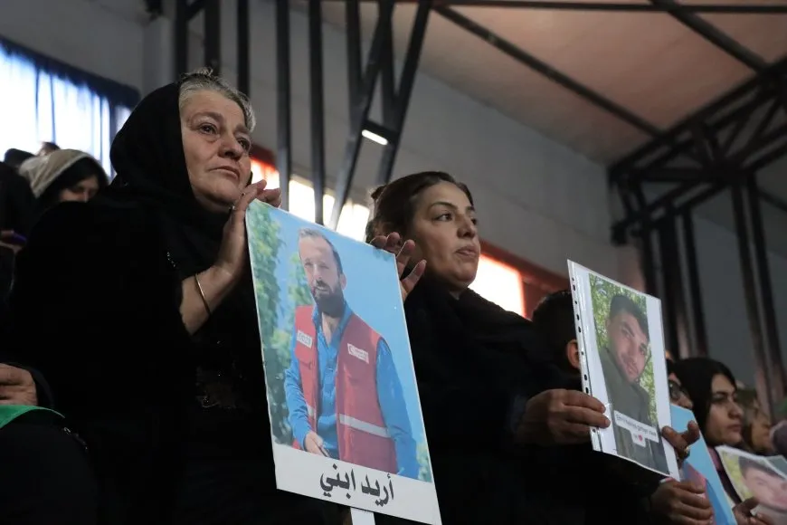 Ji çalakiya li Qamişloyê peyama "Heta berdana dîlgirtiyan têkoşîn'' hate dayîn