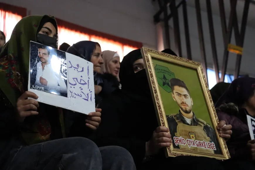 Ji çalakiya li Qamişloyê peyama "Heta berdana dîlgirtiyan têkoşîn'' hate dayîn