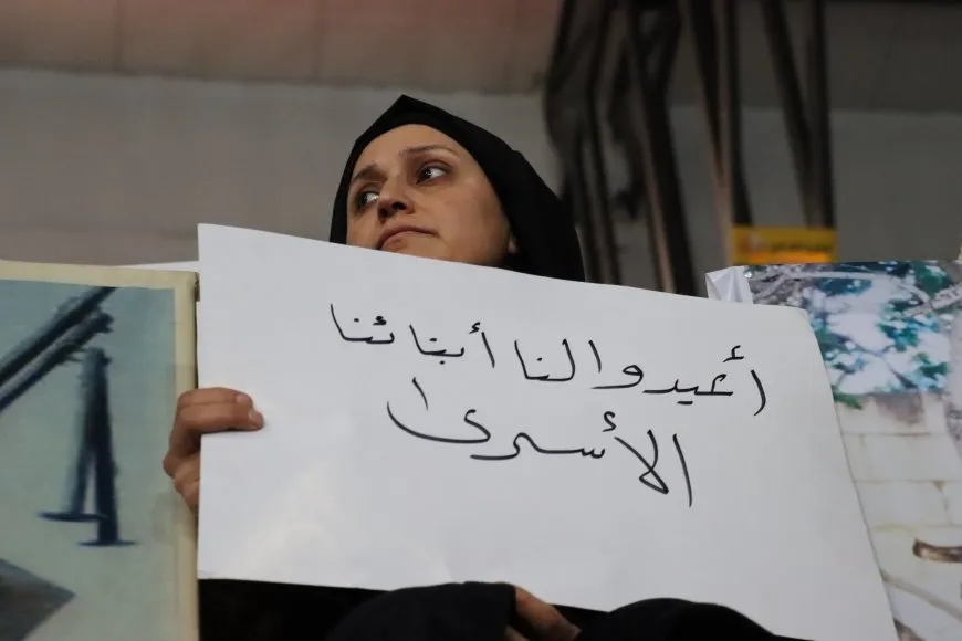 Ji çalakiya li Qamişloyê peyama "Heta berdana dîlgirtiyan têkoşîn'' hate dayîn