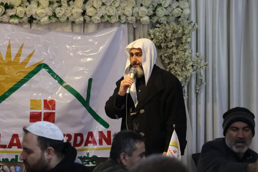 Li Qamişloyê di xwarina fitarê de banga xurtkirina yekitiya neteweyî