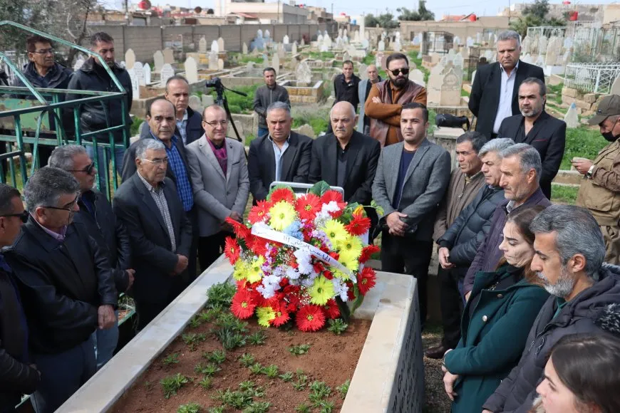 Mihemed Şêxo li ser gora xwe hat bibîranîn