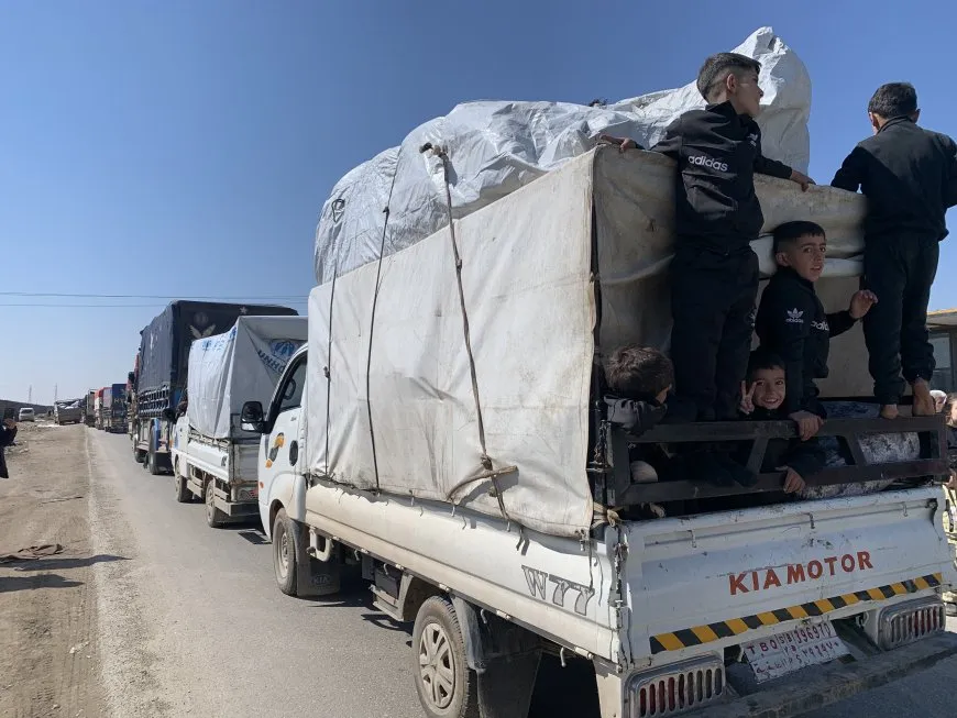 400 malbat ji Hesekê ber bi Efrînê ve bi rê ketin