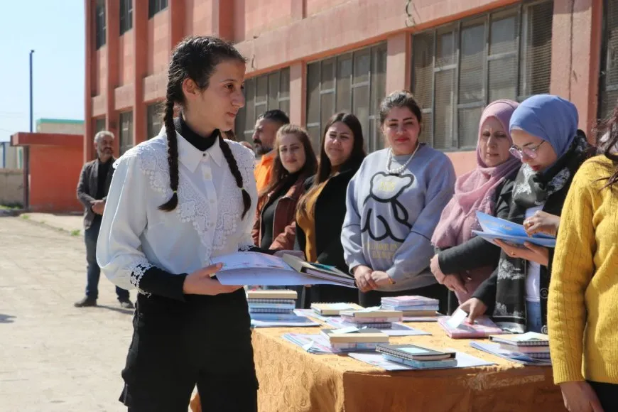 Li xwendekarên herêma Cizîrê karname hatin belavkirin