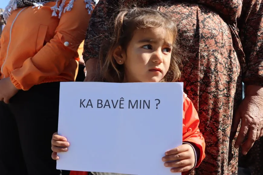 Malbatên dîlgirtiyan: Divê zarokên me demildest bên berdan