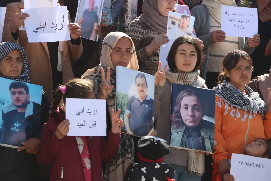 Malbatên dîlgirtiyan: Divê zarokên me demildest bên berdan