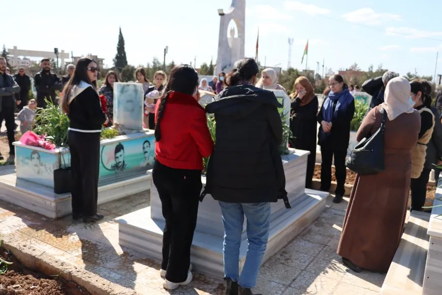 Şehîdên Şaredariya Gel ya bajarê Qamişlo hatin bibîranîn