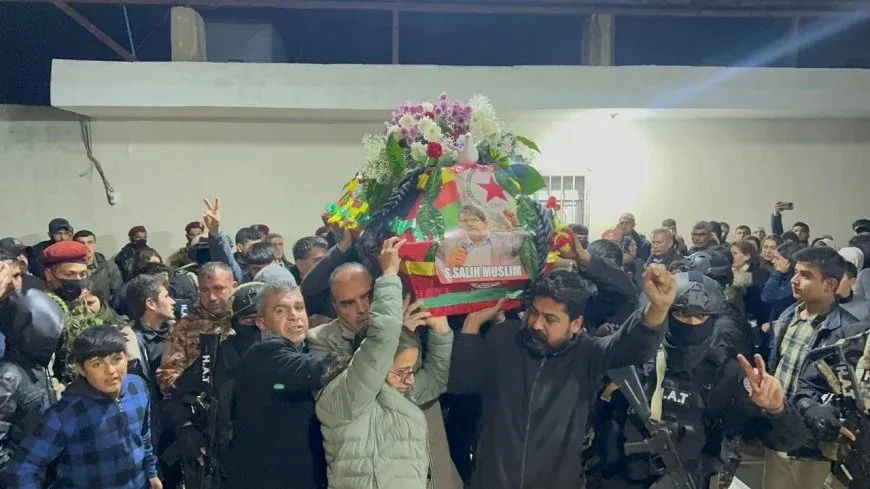 Karwanê şehîd Salih Muslim gihîşt Kobanê