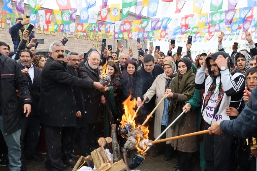 Li bakurê Kurdistanê Newroz hat pîrozkirin