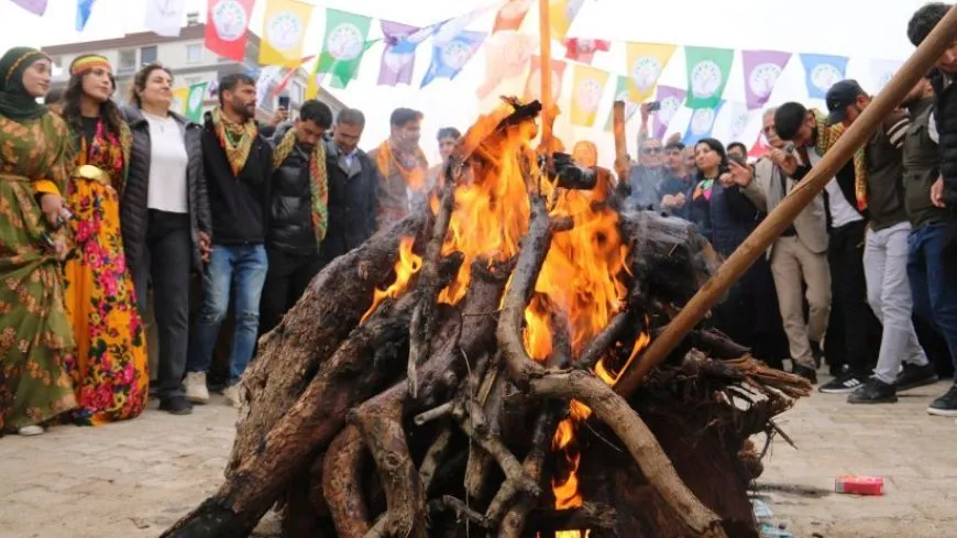 Li bakurê Kurdistanê Newroz hat pîrozkirin