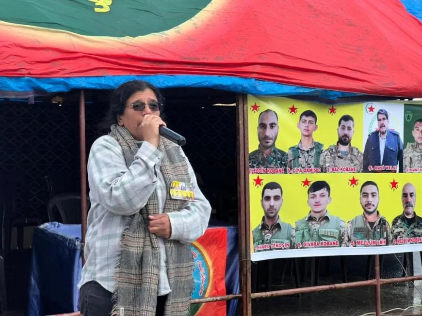 Li Kobanê merasîma sersaxiyê ya 10 şehîdan