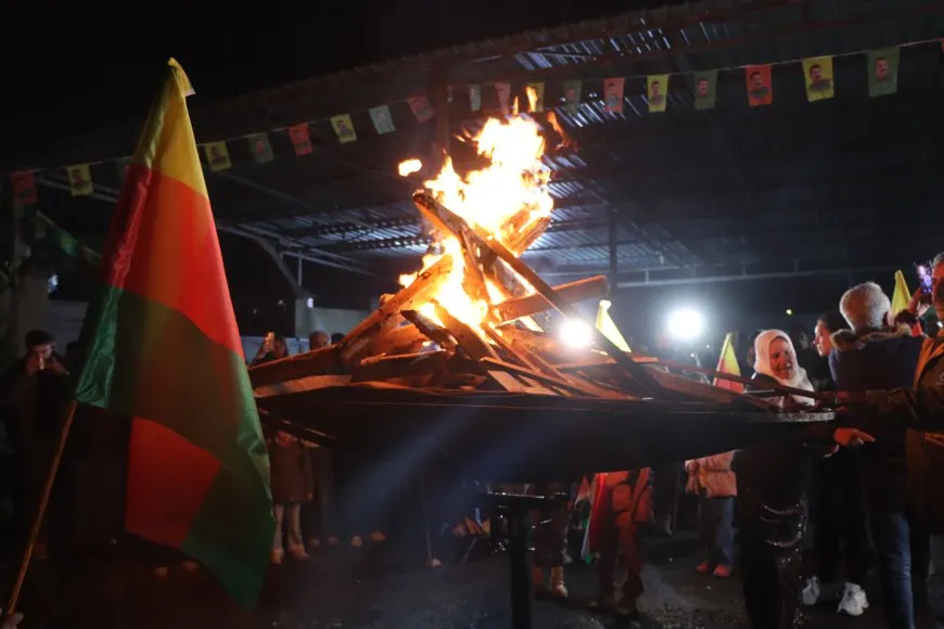 Li bajarên Rojava agirê Newrozê geş dibe-HATE NÛKIRIN