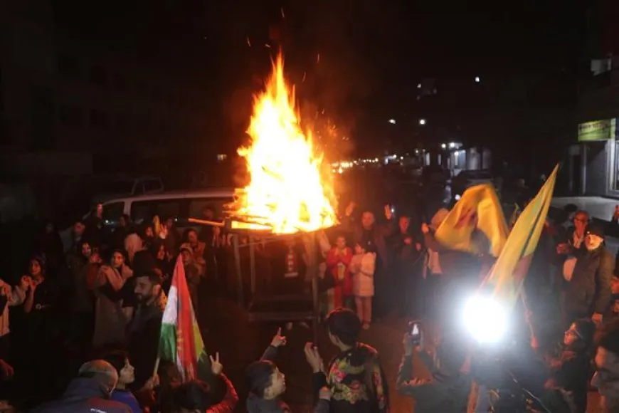 Li 3 bajaran agirê Newrozê hat vêxistin