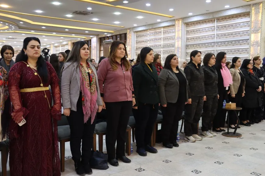 Konferansa jinan a li ser mijarên “siyaset, hiqûq, parastin, entegrasyon” dest pê kir 