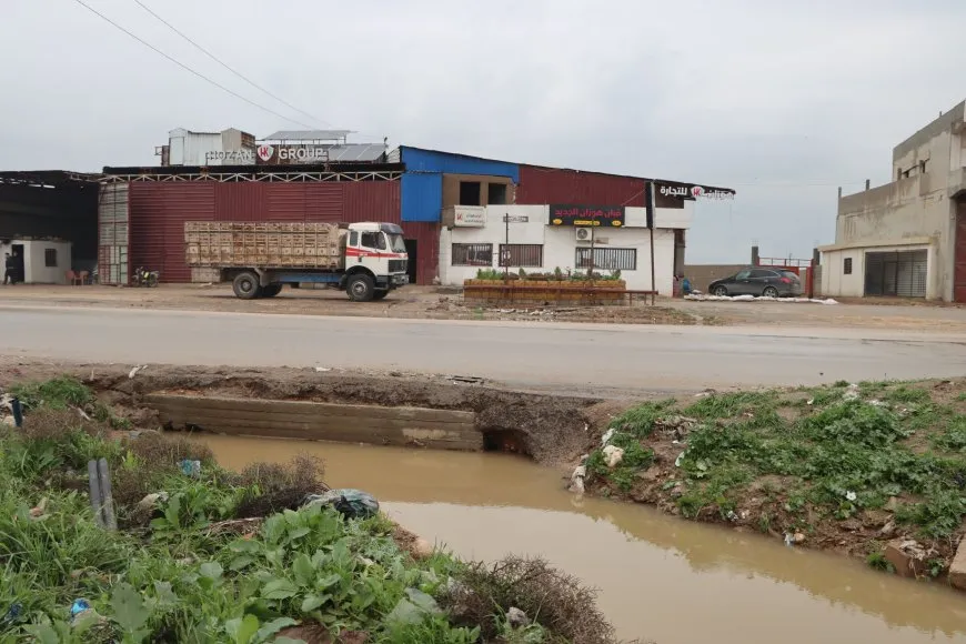 Lehî rabû, sedemên cuda derketin, Şaredariyê muxalefe kir