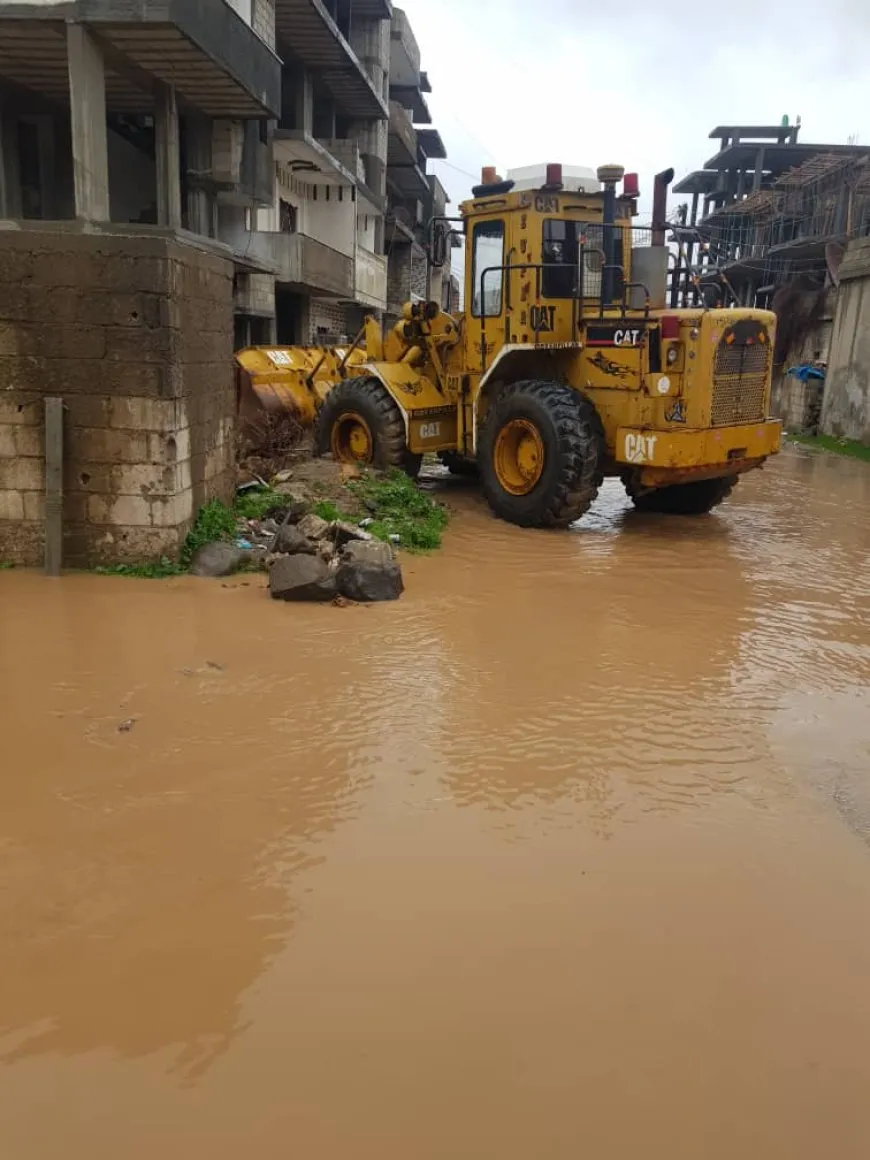 Ji ber baranê çûn û hatina di navbera Dêrik û Girkê Legê de asteng bûye