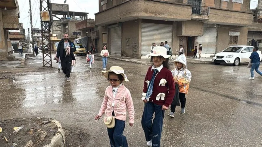 Di cejnê de kêfxweşiya zarokan 