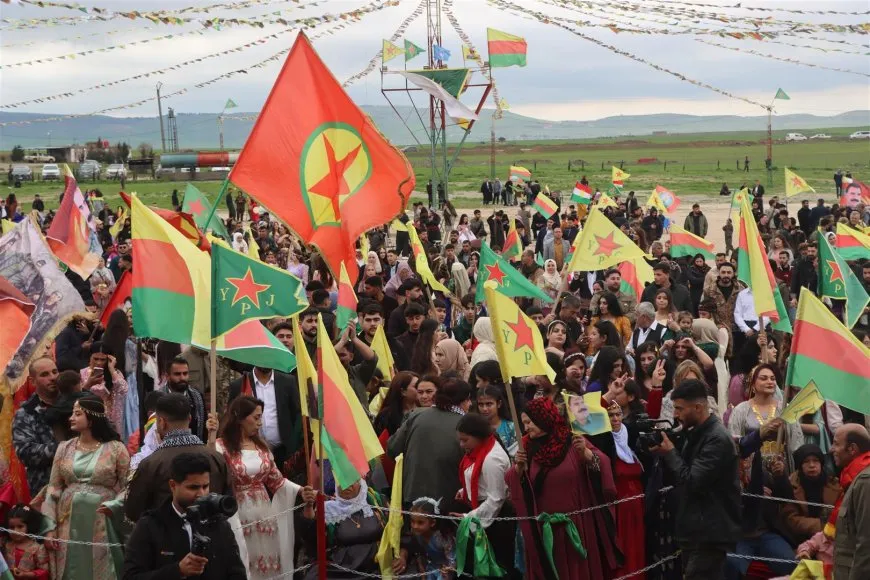 Li Girkê Legê, Dêrikê û Kobanê pîrozbahiyên Newrozê dest pê kir