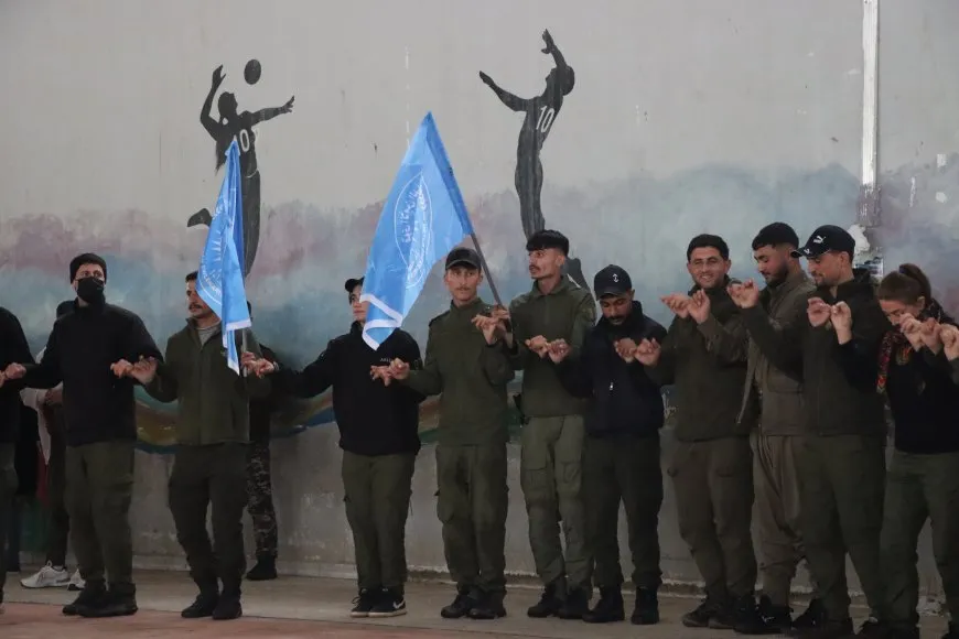 Li Amûdê hêzên ewlekariyê Newroz pîroz kir