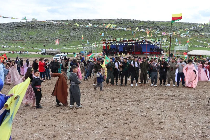 Newroza Girkê Legê û Dêrikê bi dawî bû