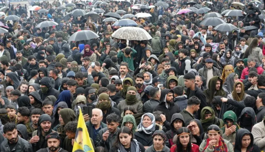 Şahiya Newroza Qendîlê bi dawî bû