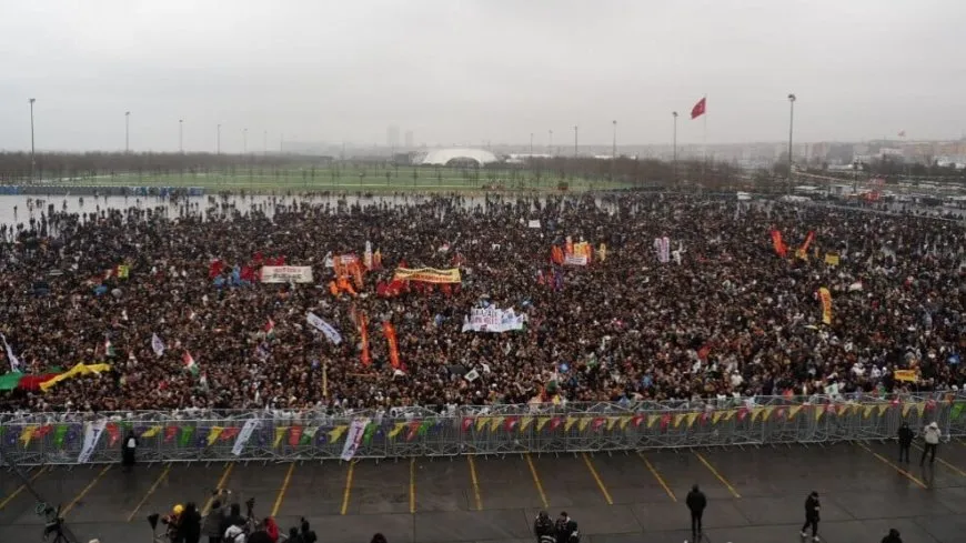 Çetîn Arkaş: Divê Rêveberên li Rojava werin Enqere, Amed û Îmraliyê