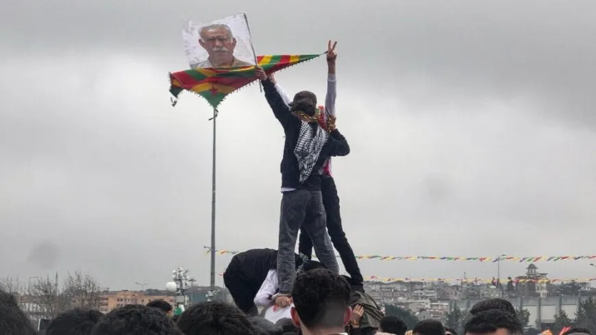 Peyama Newroza Bakur û Tirkiyeyê: Cihê Rêber Apo di nav gel de ye