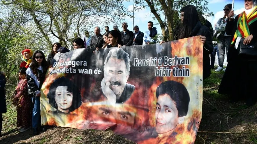 Li Almanyayê Ronahî û Bêrîvan li cihê ku çalakî pêk anîbûn hatin bibîranîn