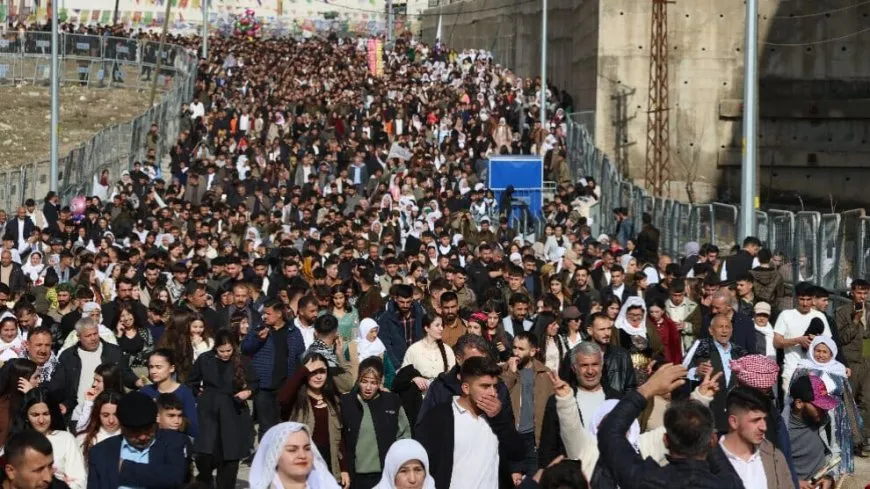 Li Şirnexê piştî pîrozbahiya Newrozê meş