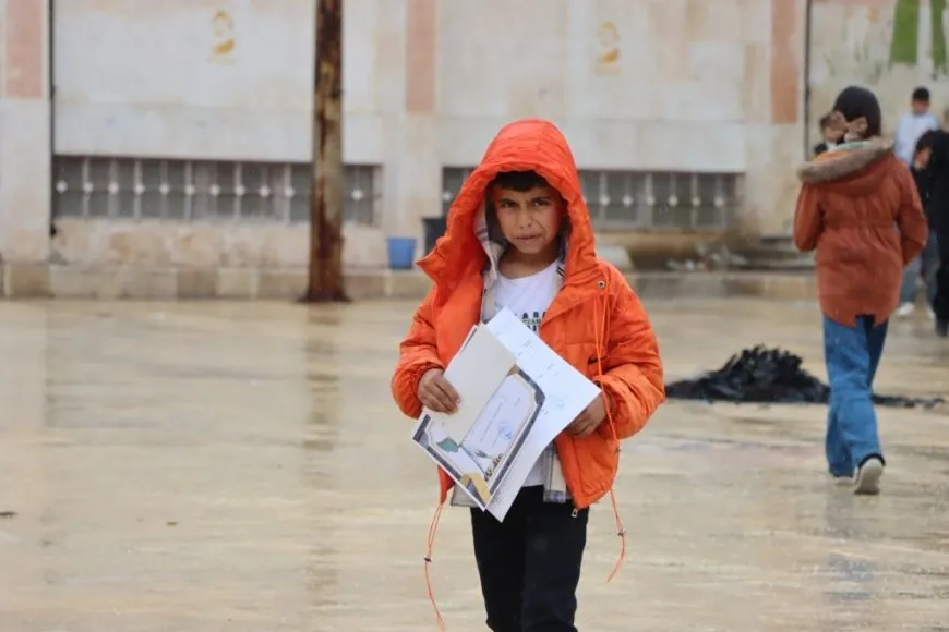 Li Kobanê xwendekaran karnameyên xwe wergirtin