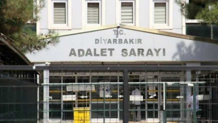 Li Amedê 18 kes hatin girtin: We çima şala kesk, sor û zer girê da?