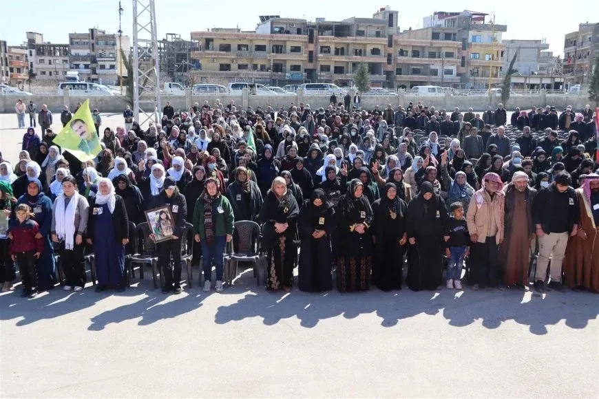 'Divê civak xwe ji metirsiyên derxistina şer biparêze'