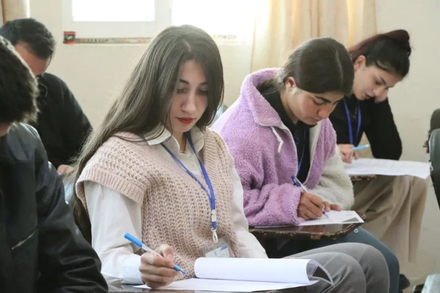 Li Zanîngeha Kobanê ezmûnan dest pê kir