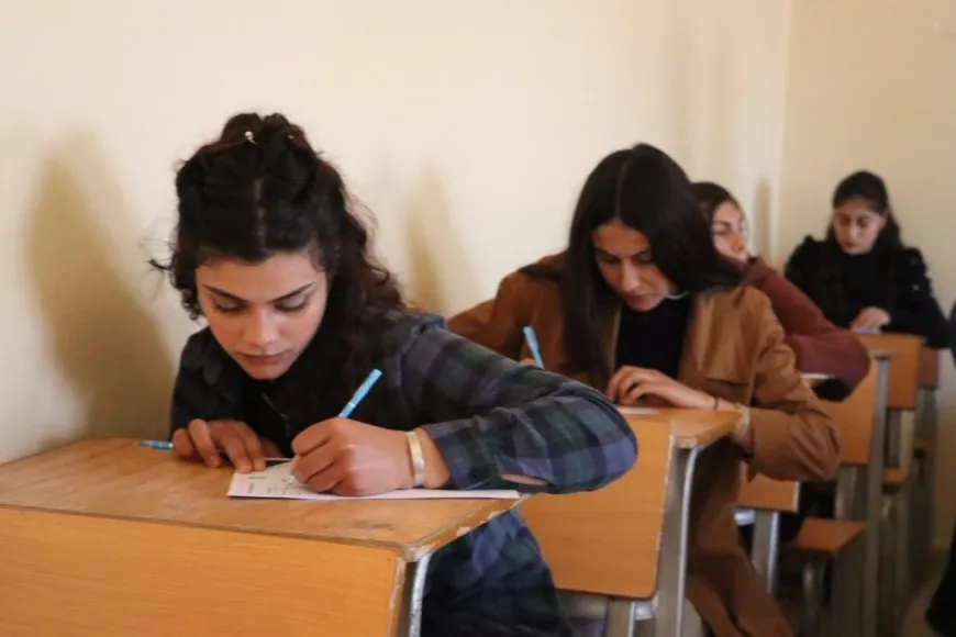 Li Zanîngeha Kobanê ezmûnan dest pê kir