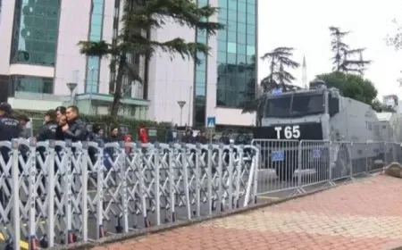 Li ber Balyozxaneya Îsraîlê ya li Stenbolê pevçûn: Êrişkarek hate kuştin