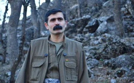 Endamê Meclisa PJAKˊê: Me tu alîkarî û çek ji Amerîkayê  wernegirtine