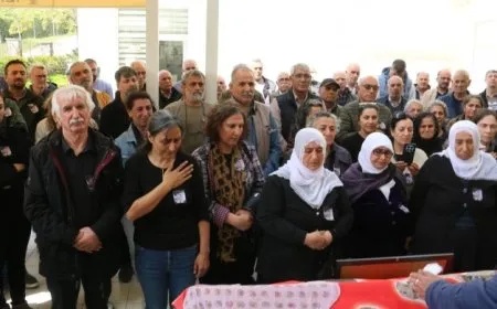Cenazeyê Zeyneb Cansiz ber bi Dersimê ve hat şandin