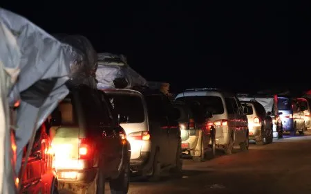 Komeke din a koçberan ber bi Efrînê ve bi rê ket