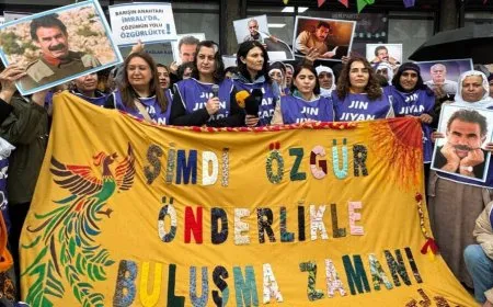 Jin ber bi Gemlîkê ve bi rê ketin