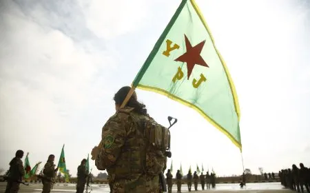 ‘Divê YPJ bi fermî cihê xwe di nava artêşa Sûriyeyê de bigire’