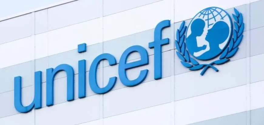 UNICEF: Bikaranîna dibistanan bo navendên demkî siberoja zarokan tehdît dike