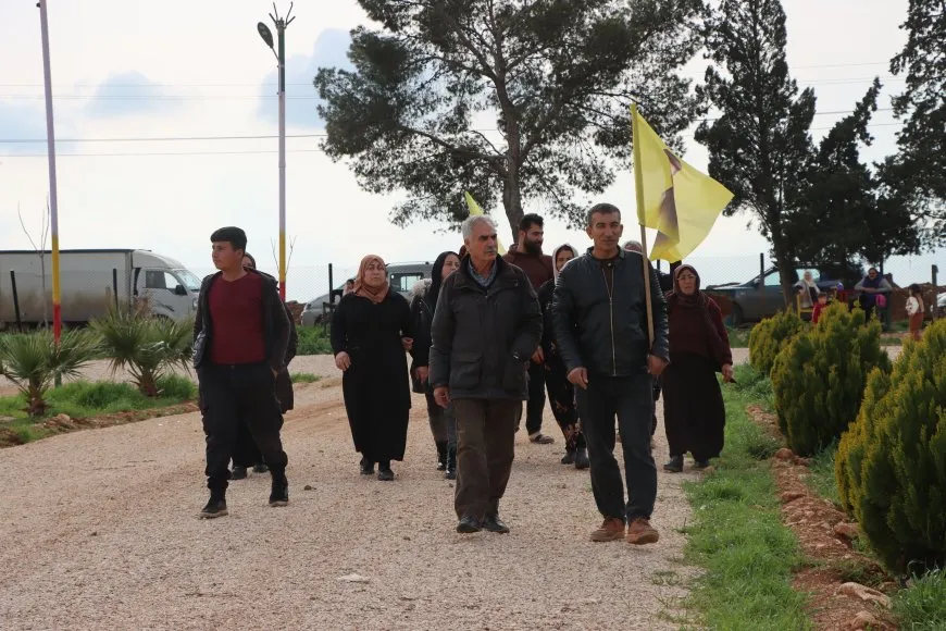 Kongra Star Rojbûna Rêber Apo bi çandina daran pîroz kir