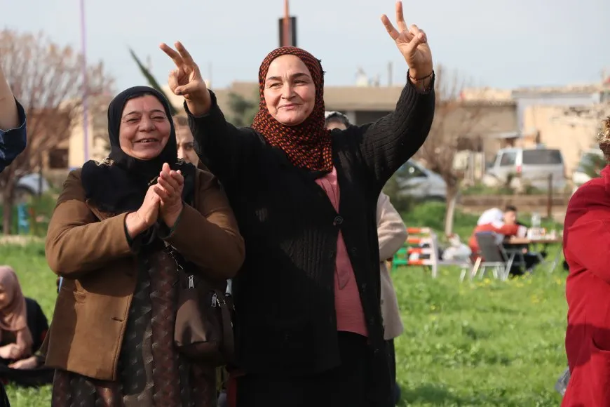 Kongra Star Rojbûna Rêber Apo bi çandina daran pîroz kir