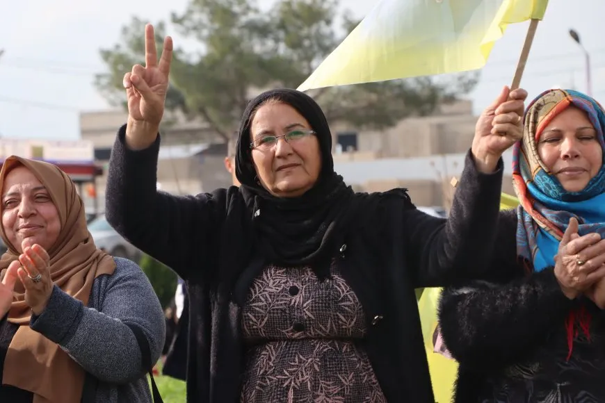 Kongra Star Rojbûna Rêber Apo bi çandina daran pîroz kir