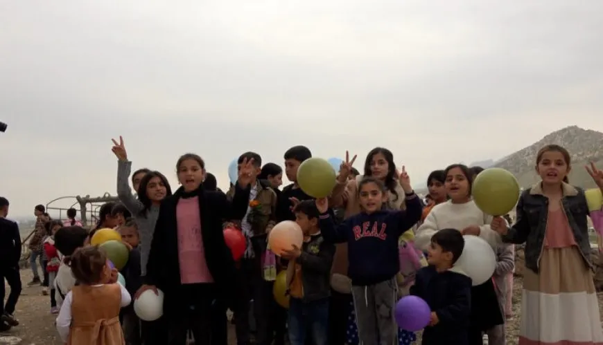 Li Qendîl û Şengalê rojbûna Rêber Apo hate pîrozkirin