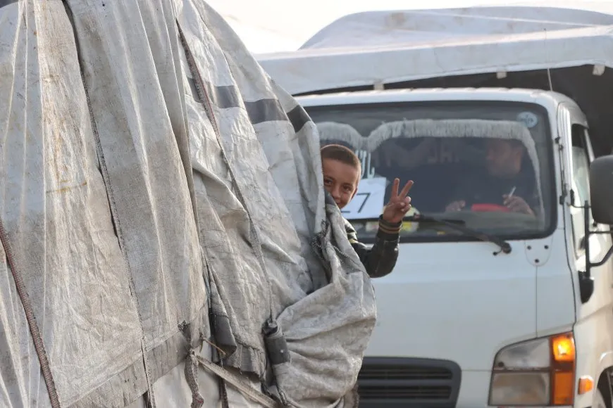 Karwanê duyemîn ê koçberên Efrîn bi rê ket