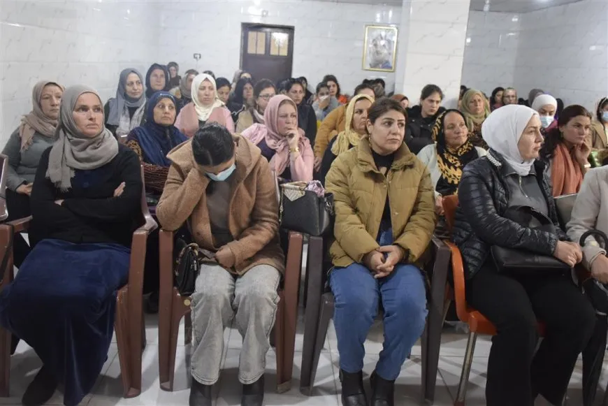 Dayika Uwêş li Dirbêsiyê hat bibîranîn